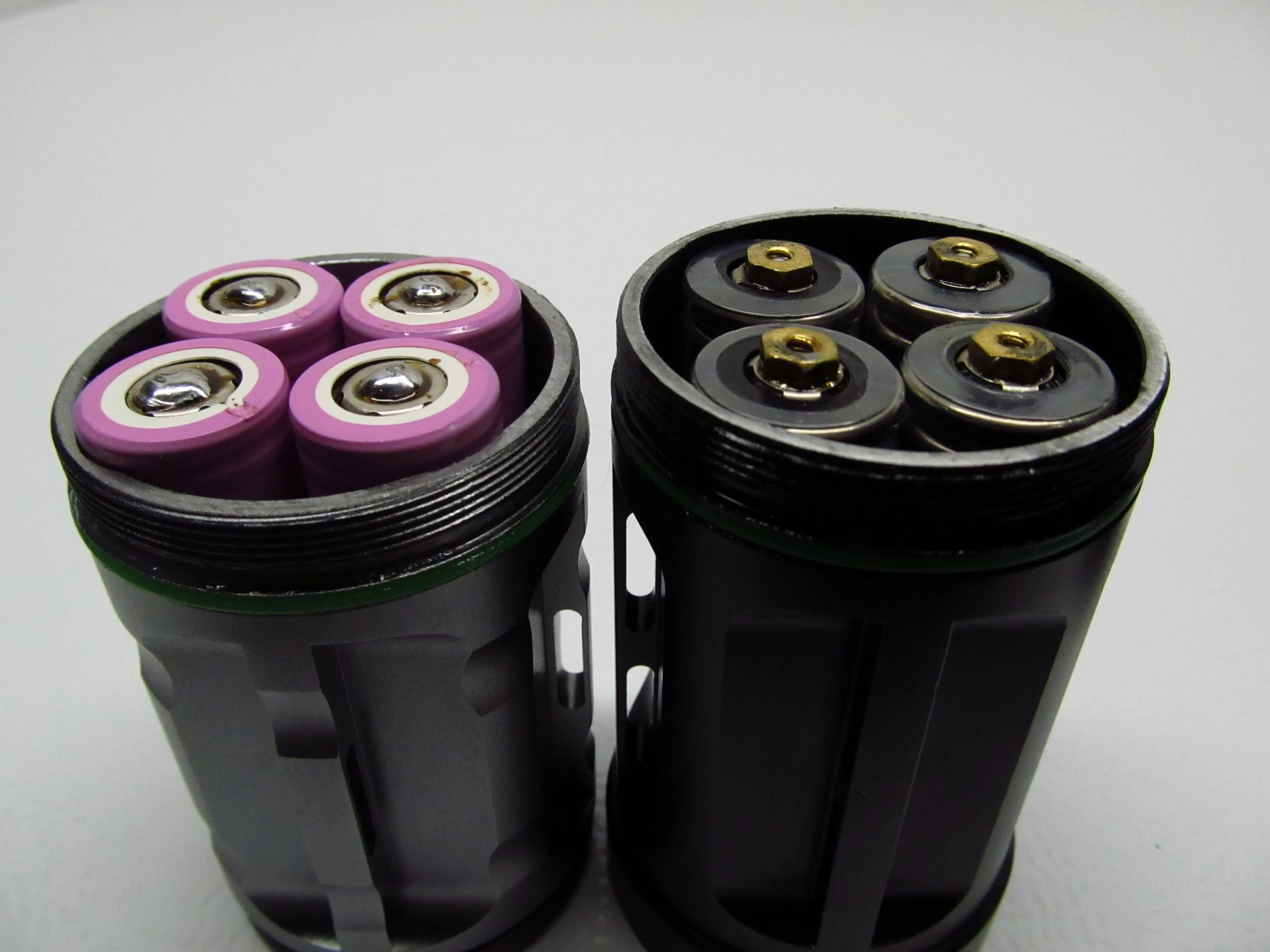 2 дизель. аккумулятор на фольксваген транспортер т6. под 4 акб. 7v. клеммы для авто аккумулятора.