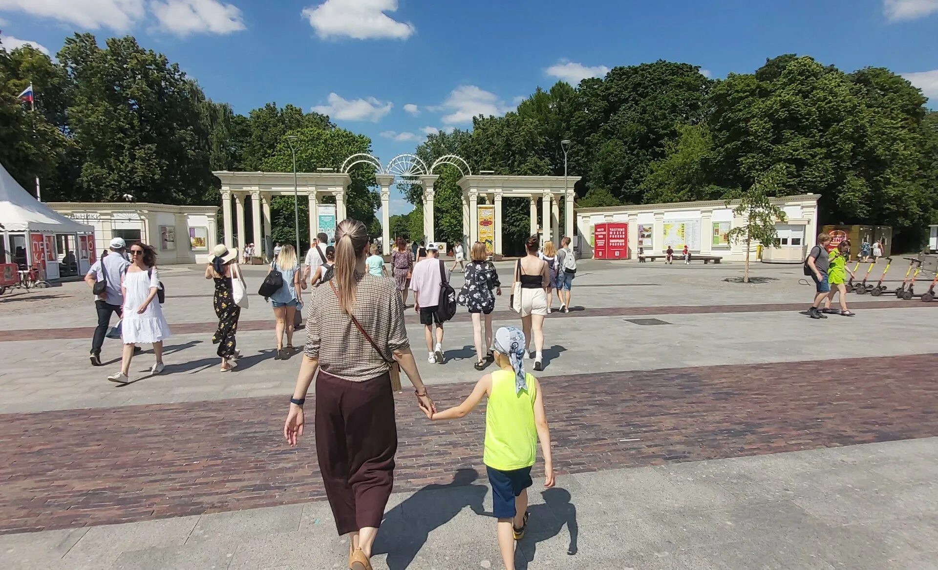 Экскурсия в парке Сокольники. Сокольники Калининград. Пляж в Сокольниках. Пляж Сокольники Калининград.