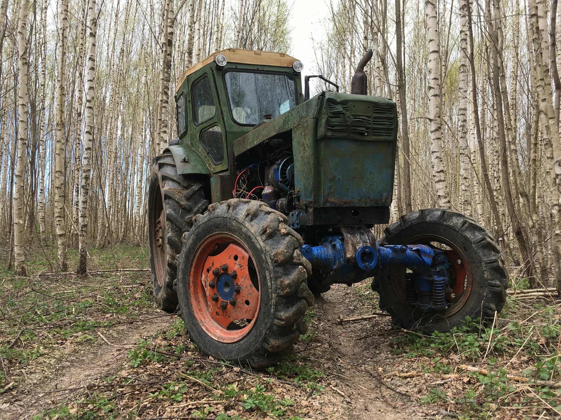 Купить трактор т 40ам. ЛТЗ-40 трактор. Трактор ЛТЗ Т-40ам. ,Т40 трактор т40. Трактор т-40 ам.