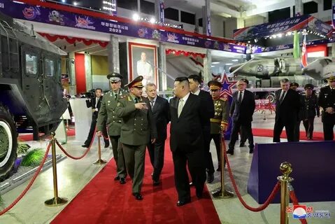 Выставка кндр