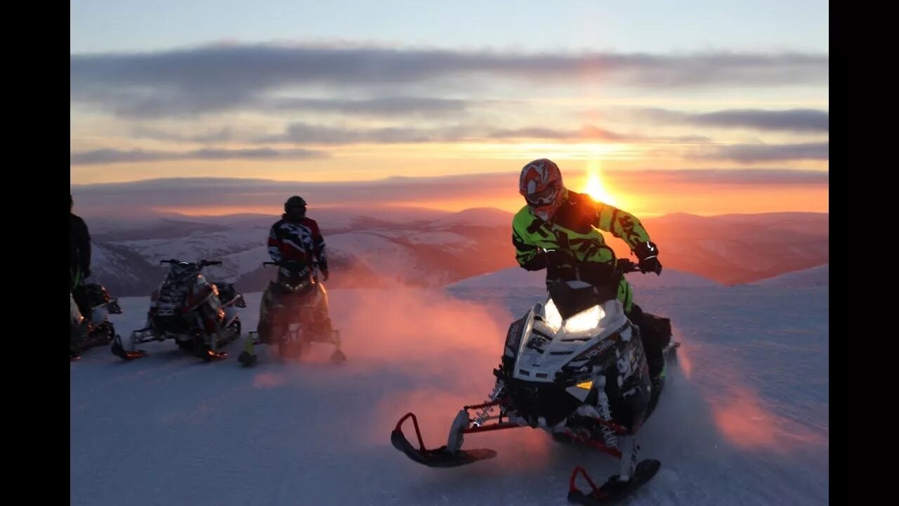 Снегоходчик игрушка. Путешествие на снегоходах. Приисковый снегоходы. Приисковый снегоходы. Покатушки на снегоходах.