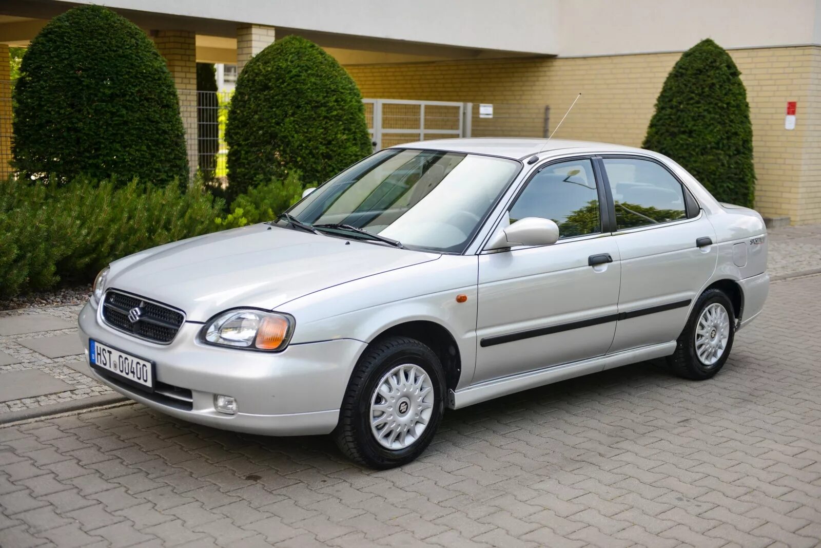 Балена сузуки балено. Сузуки балено седан 1999. Suzuki baleno 1995 - 2002 i универсал. Сузуки балено 2001. Сузуки балено 1.