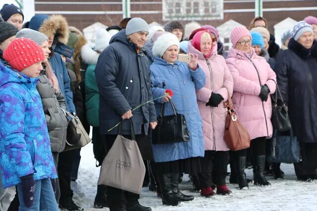 Погода на 10 дней г туринск. Погода на 10 дней г туринск. День города туринск. Погода в туринске на 10. Телекомпания вектор туринск.