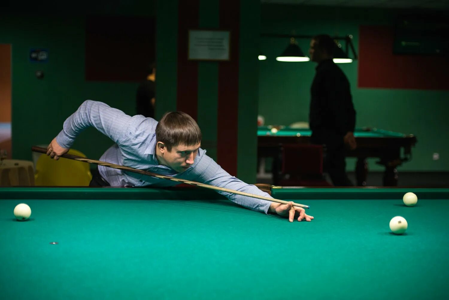 Виктор куриленко уфа бильярд. Удары в бильярде. Русский биллиард. Бильярд 3д. Юрий соснин бильярд.