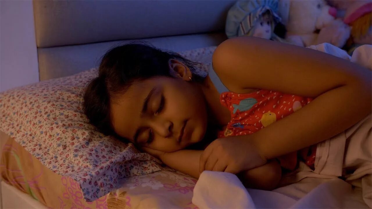 Sleeping sister игра. Спальный мешок иночь -13. Sleeping sister игры. Sleeping sister игры. Sleeping sister игра.