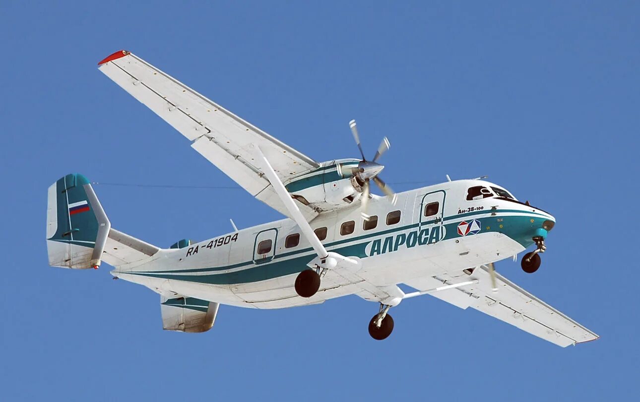 Grand caravan ex 208b. Одномоторный турбовинтовой самолет цесна. Самолет местное. Cessna 172 caravan. Ан 38 100 алроса.