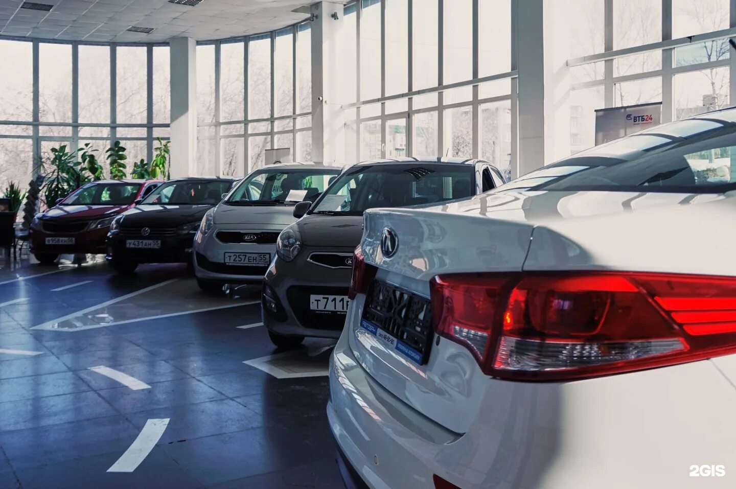 Автобан омск с пробегом. Омск автосалоны авто. автобан омск. автобан омск авто. автобан набережные челны.