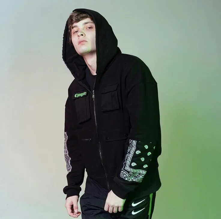 Chingate пуховик. Chingate зип худи. Chingate. Опиум стиль джинсы. Chingate msk.