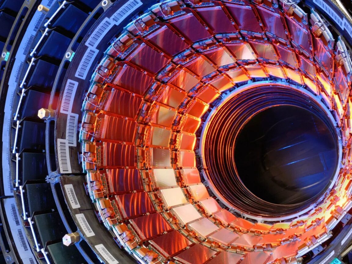ЦЕРН коллайдер. Ускоритель адронного коллайдера. Адронном коллайдере в ЦЕРН. Адронный коллайдер в Швейцарии. Андроидный коллайдер это