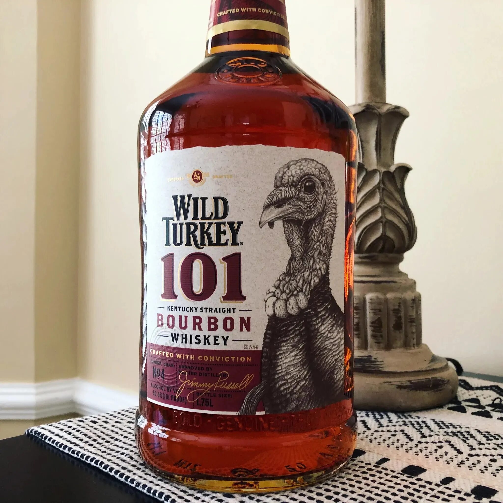 101 turkey купить. Бурбон 101 Wild Turkey. Виски "Wild Turkey 101", 0.7 л. Виски Wild Turkey 101. Бурбон вилд Туркей 101 1 литр.