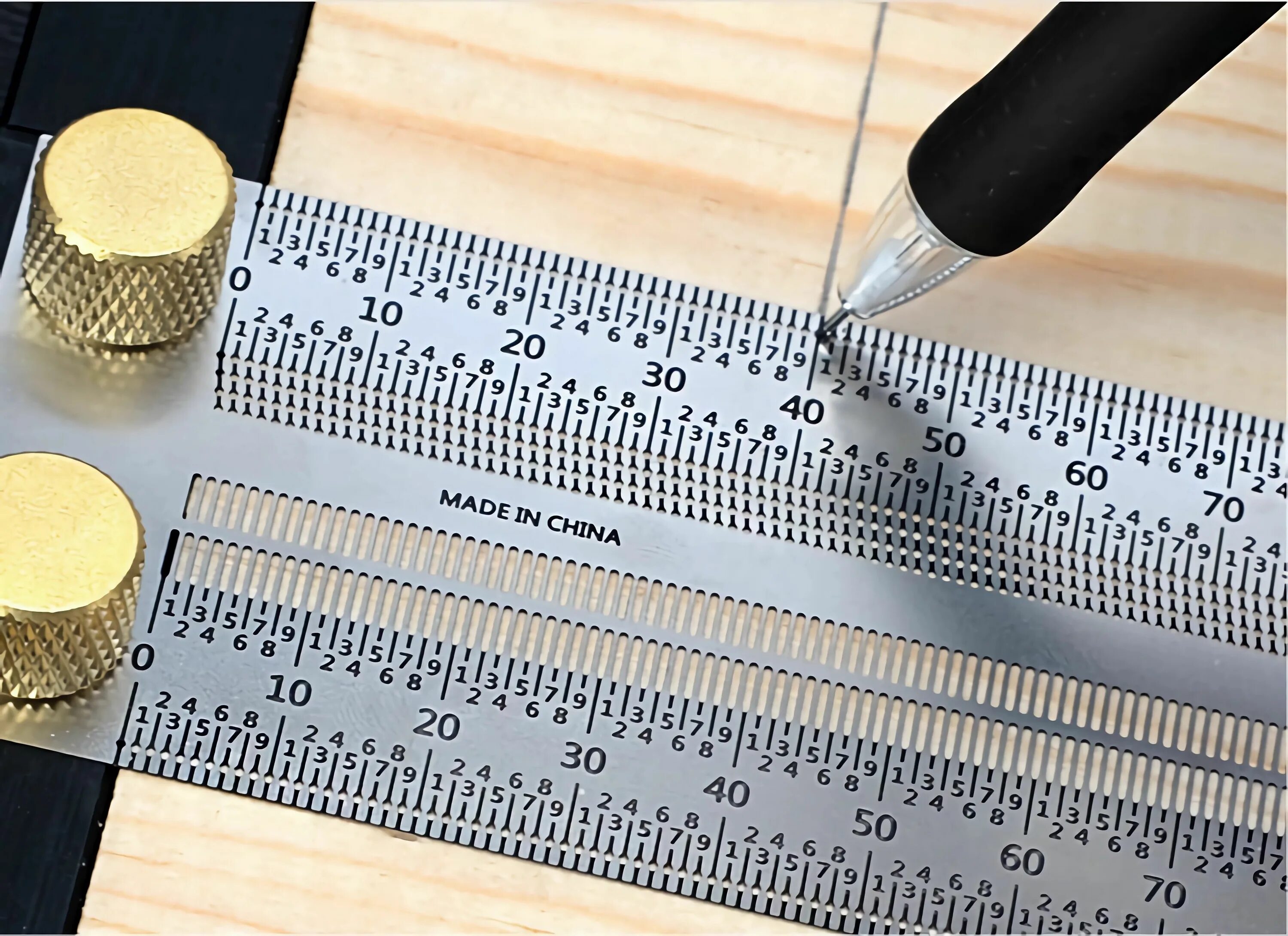 Название форм линеек. Специальная линейка для черчения. Faber-castell подвижный угольник-транспортир. Линейка-трафарет диаметры рантис арт ртд01е. Набор треугольник транспортир линейка.