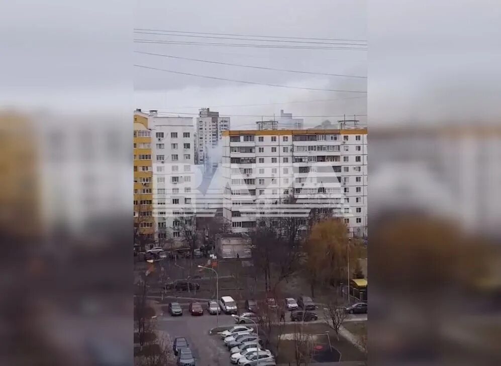 Где упали обломки в курске. Взрыв в Белгороде. Над Белгородом прогремели несколько взрывов. Взрывы в Белгороде сейчас.