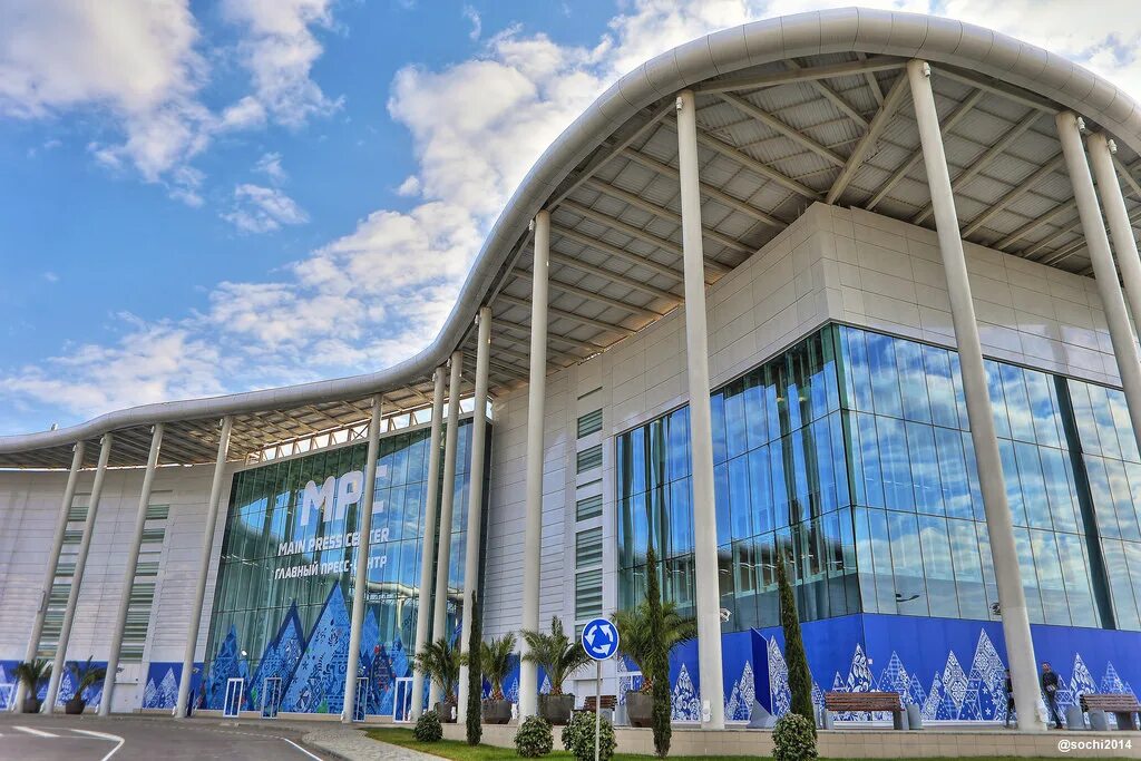 сириус олимпийский 1. сириус адлер университет. центр сириус логотип. адлер сириус сочи парк природа. керлинговый центр сочи.