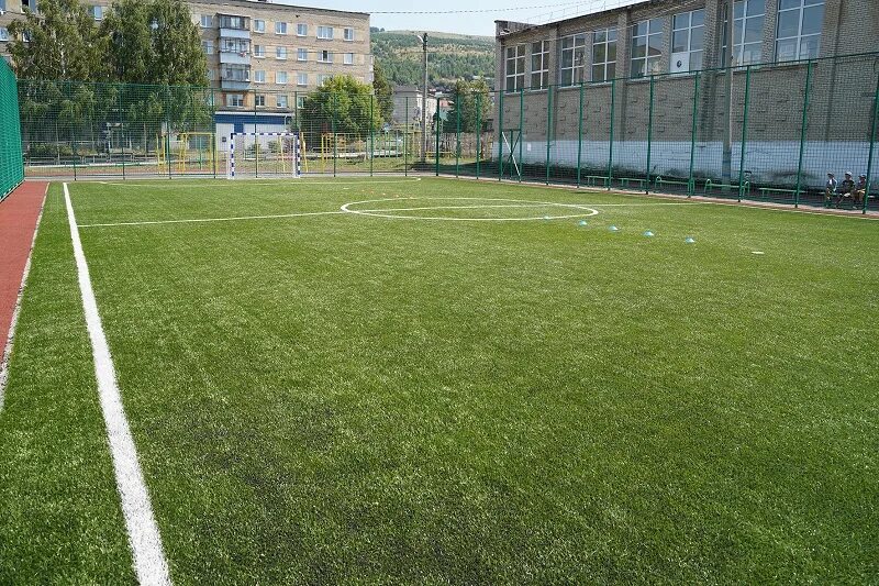 1 футбольное поле. короленко 1а city football. школа здоровья 1679 футбольное поле. футбольное поле в быково. футбольное поле пенальти.