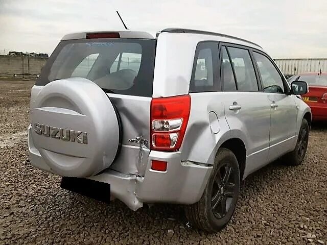 Suzuki grand vitara 2005 2015. Сузуки Гранд Витара 2005 года. Сузуки Гранд Витара 2005 2008 года. Suzuki Grand Vitara 2005-2015 побитая.