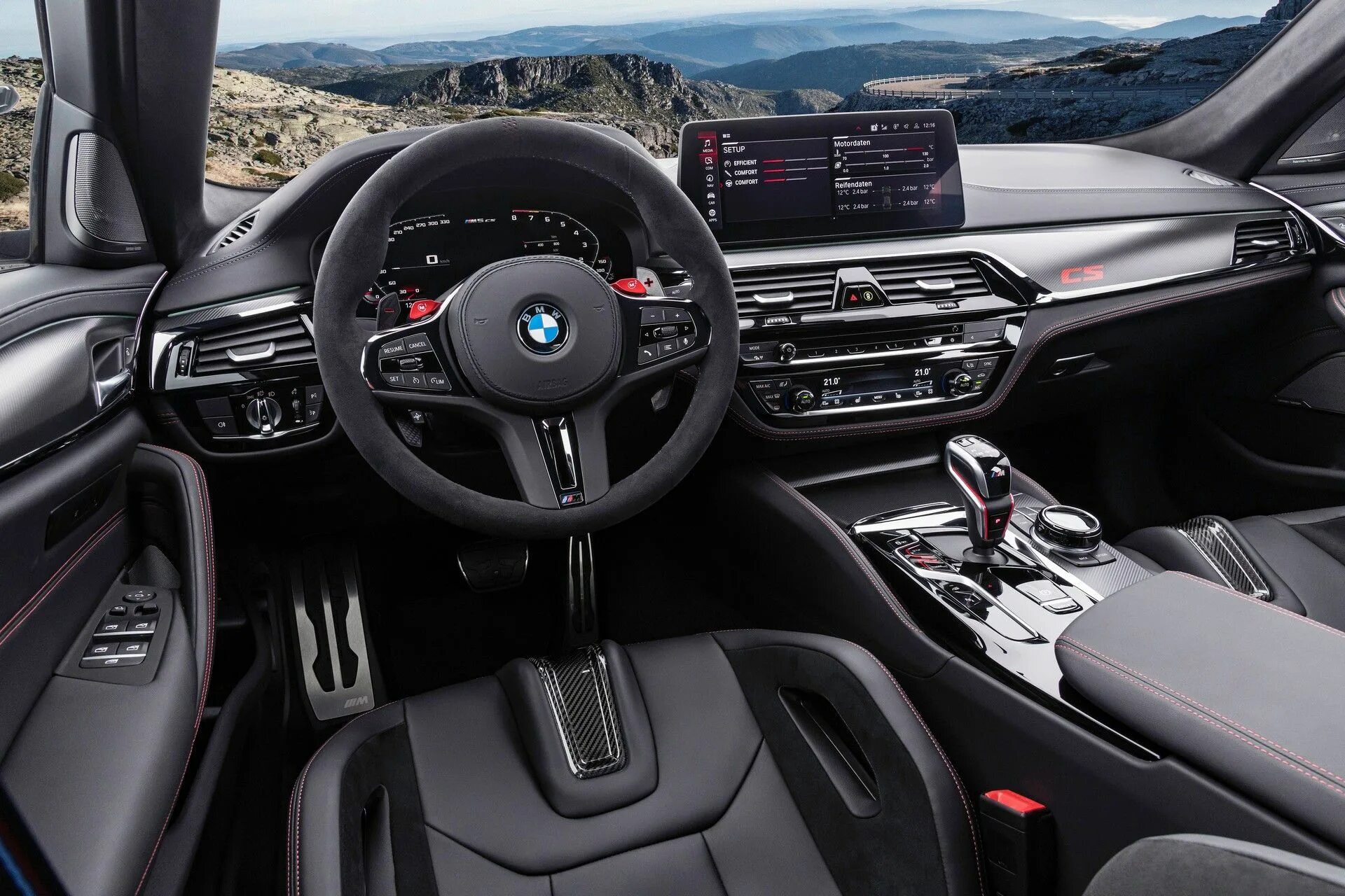 Новый бмв м5 2021 цена. BMW m5 f90 салон. BMW m5 f90 2021 салон. BMW m5 f90 черный салон. БМВ м5 2022 салон.