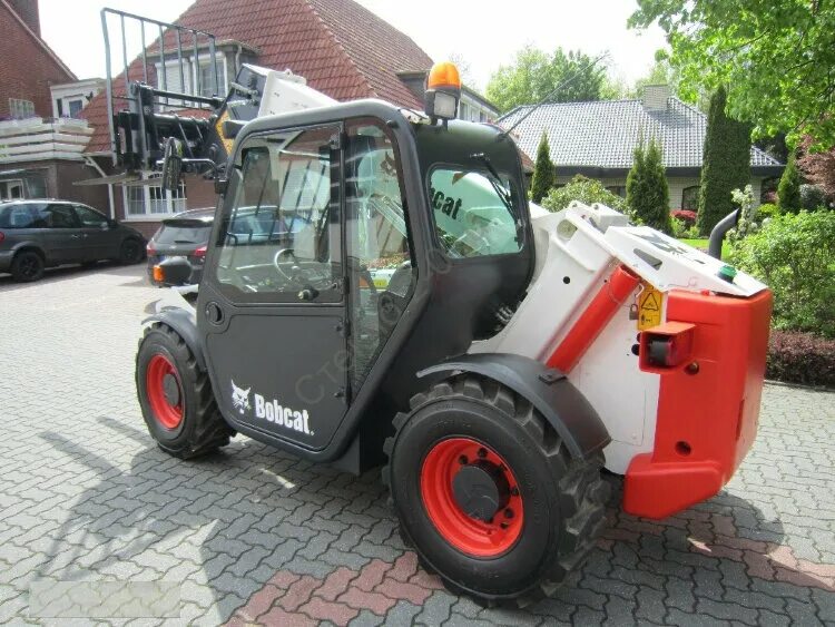 Bobcat телескопический. Погрузчик телескопический Bobcat t2250. Телескопический погрузчик Bobcat 2250. Телескопические погрузчики Бобкэт т 2250. Телескопический погрузчик Bobcat т35140s.