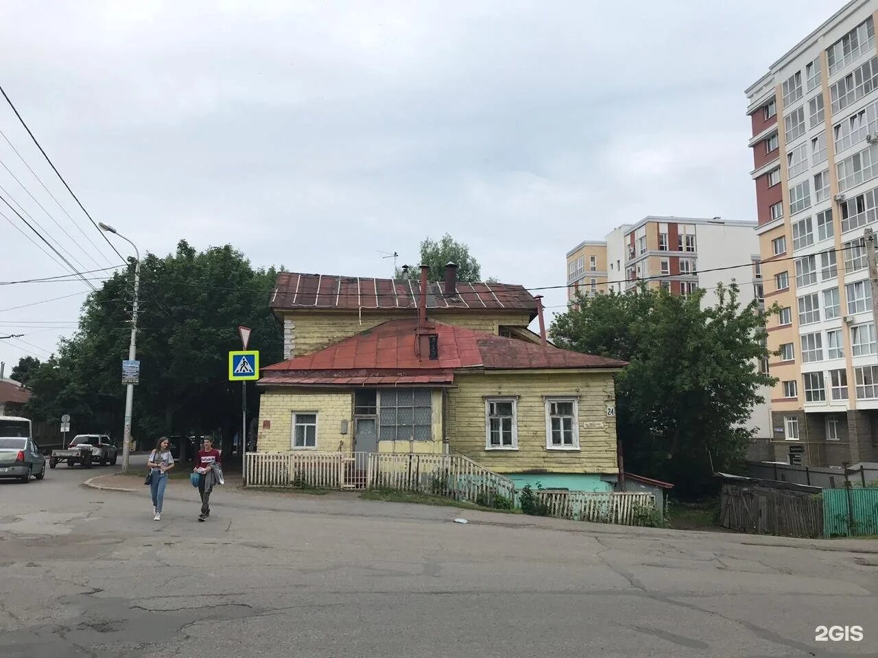 Революции 42 пермь. Октябрьской революции 42. уфа революционная 42. улица октябрьской революции, 42. октябрьской революции 42 нижний новгород.