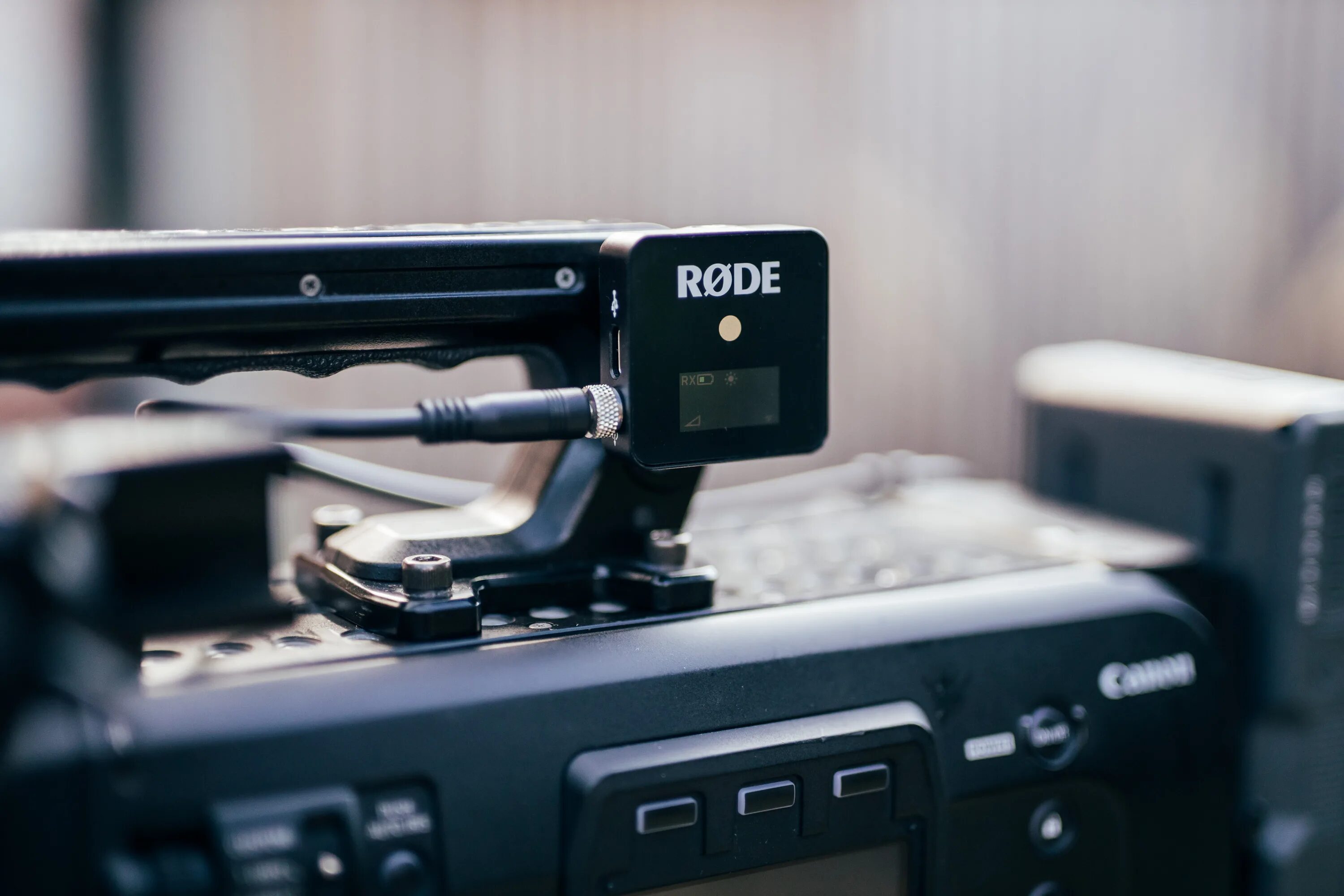 Радиосистема wireless go. Rode wireless go 2. радиосистема rode wireless go. rode wireless go 2 r к рекордеру. микрофон rode wireless go ii.