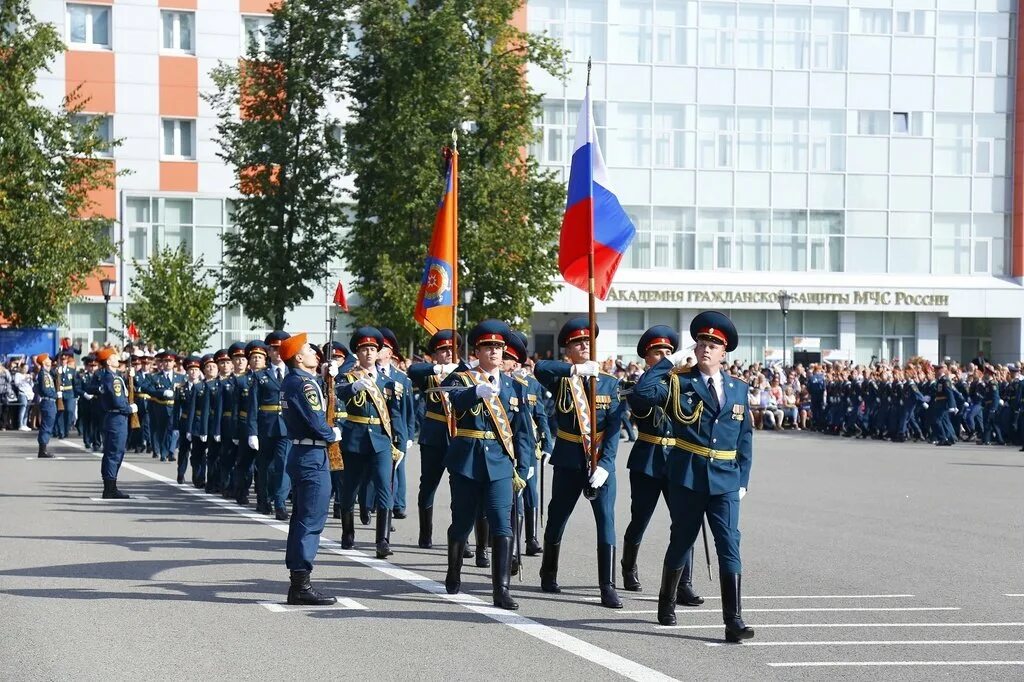 Академия гражданской защиты МЧС России. Курсанты АГЗ МЧС России. АГЗ МЧС РФ Химки. Академия АГЗ МЧС Химки.