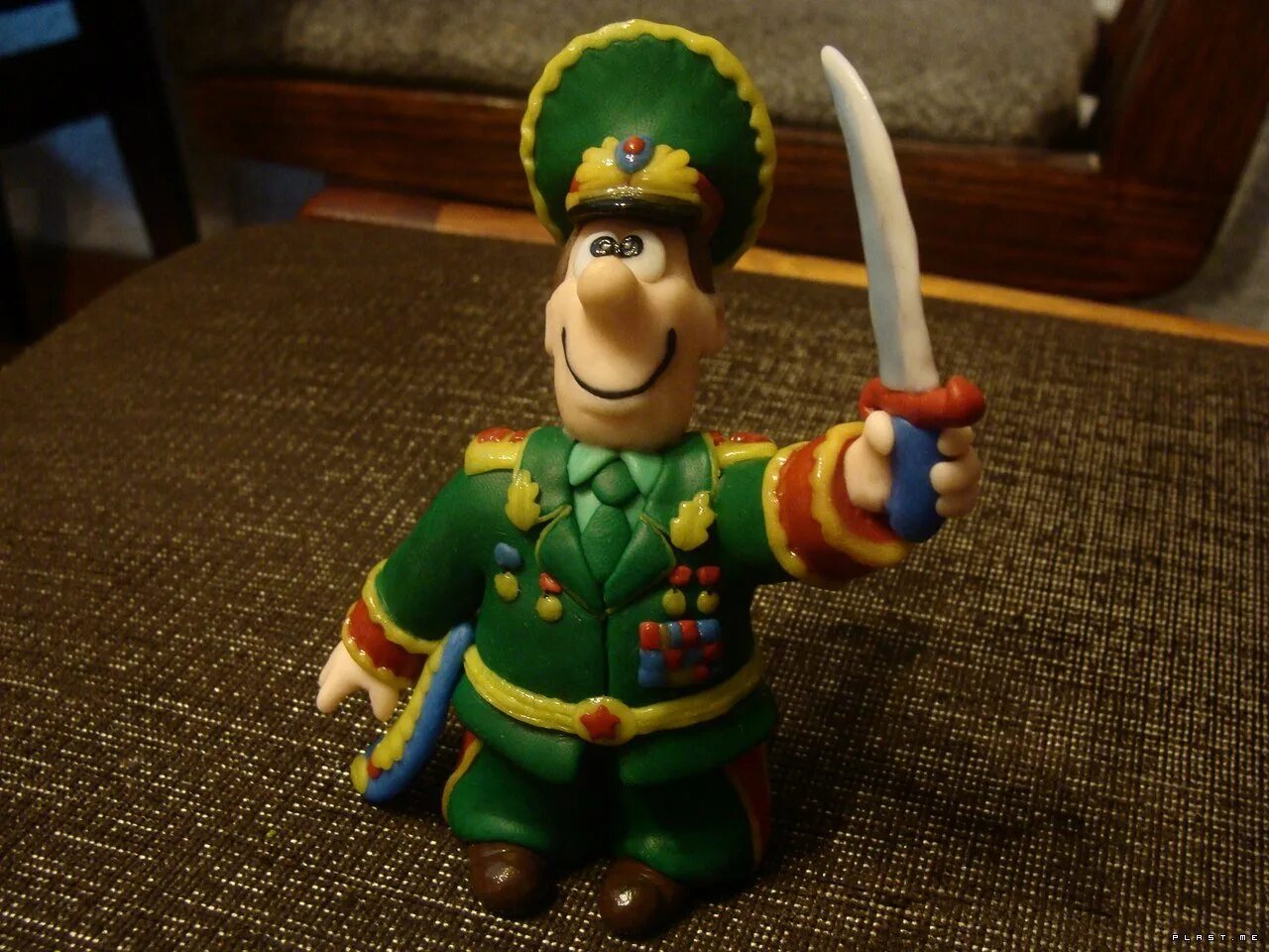 поделки из пластилина на 23 февраля. танк лепка т-34. танк лепка т-34. танк т-34 лепка из пластилина. что можно слепить на 23.