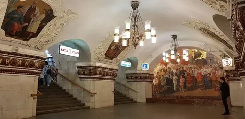 Переход на арбатско покровскую линию