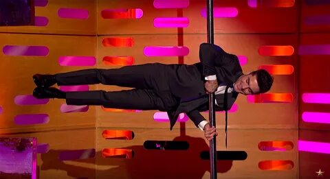Tom dancing