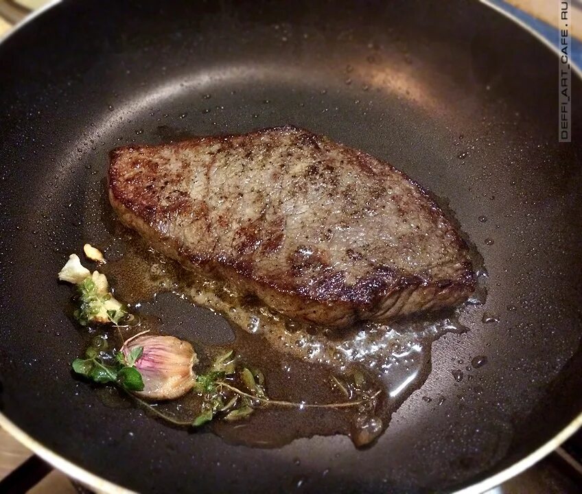 Мираторг говядина минутка. Стейк из мраморной говядины минутка блэк ангус мираторг. Стейк минутка как готовить. Стейк минутка мираторг. Стейк минутка.