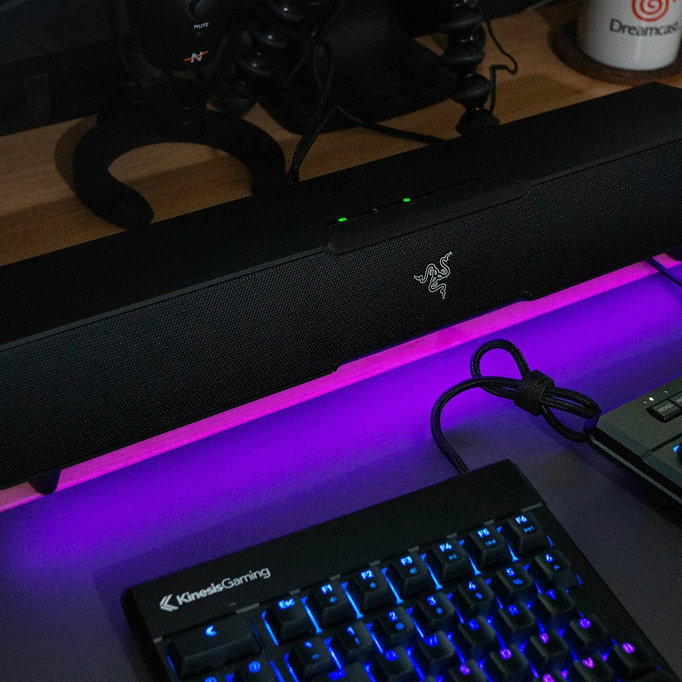 Саундбар leviathan v2 x. Саундбар razer leviathan. razer leviathan v2. саундбар razer leviathan v2 x. компьютерный саундбар razer leviathan v2.