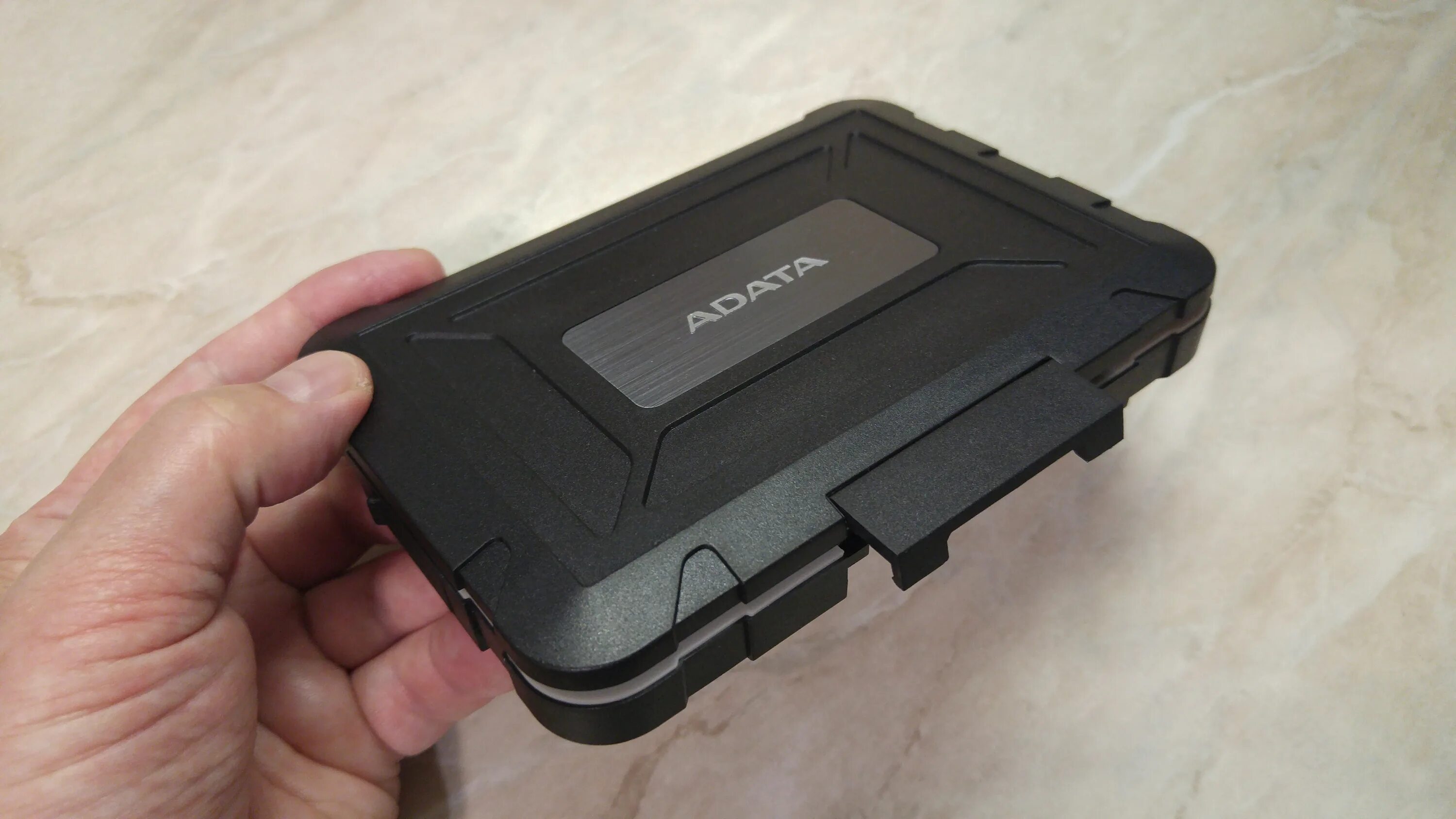 Защищенный ssd диск. 5 sata для ноутбука. Внешний ssd istorage diskashur pro2-ssd 1. Внешний hdd istorage diskashur 2 1 тб. Ssd 2.