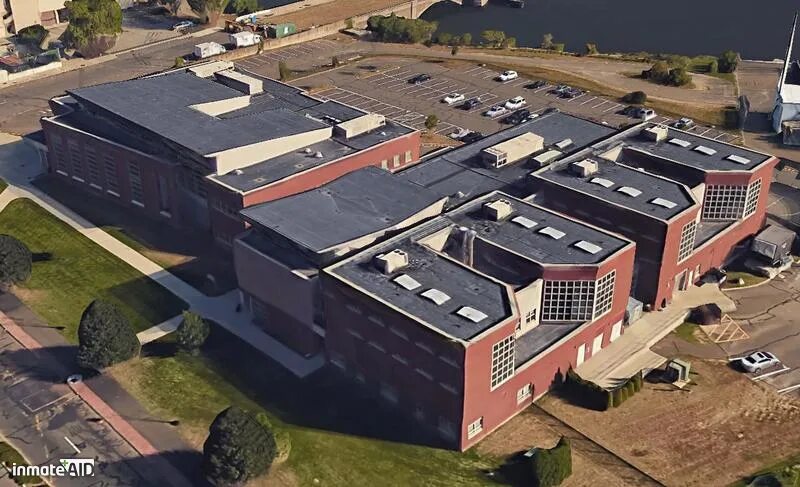 Центр 76. Detention Center Newark детеншн Ньюарк. Тюрьму менард. Eloy detention Center. Ice+"detention Center".