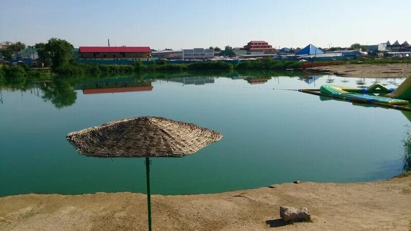 Соль илецкая соль. Соль илецк. Соль-илецк рынок центральный. Соль илецк улица оренбургская. Магазин бегемот соль илецк.