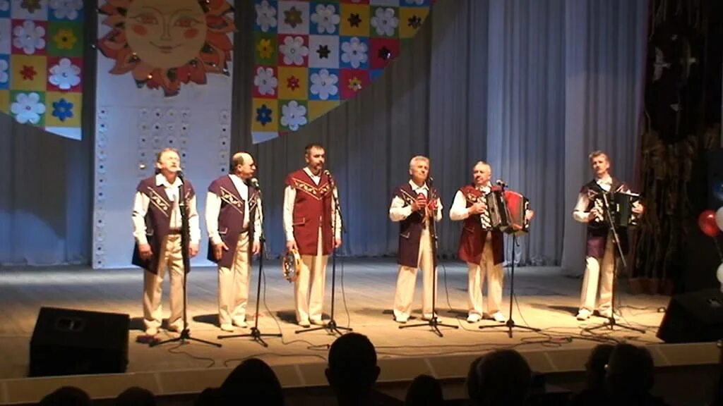 Село замежная усть-цилемского района. Бедовые ребята. Бедовые ребята. Бедовые ребята фото. Бедовые ребята.