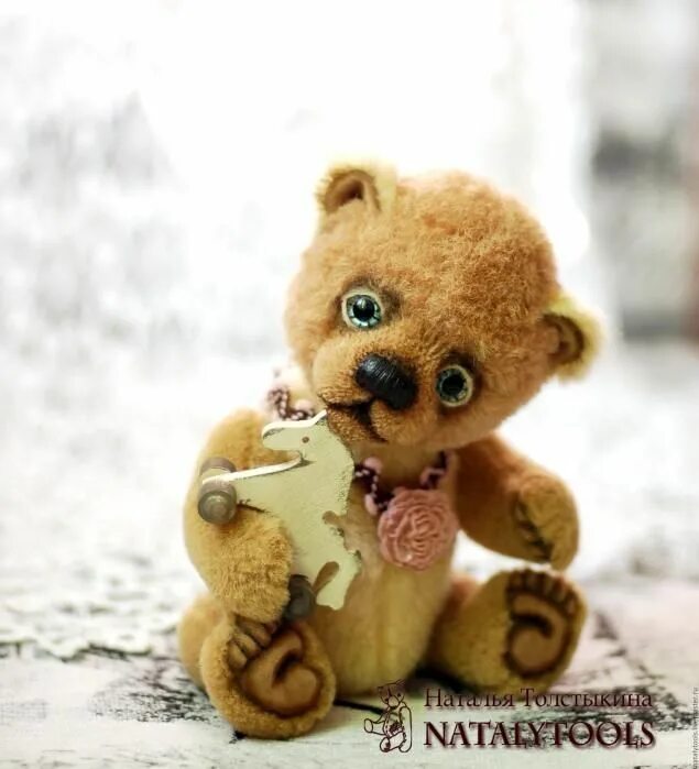 Тедди мастер. Медведь авторская игрушка. Мишки Тедди ручной. Авторские игрушки Тедди. Авторские мишки Тедди.