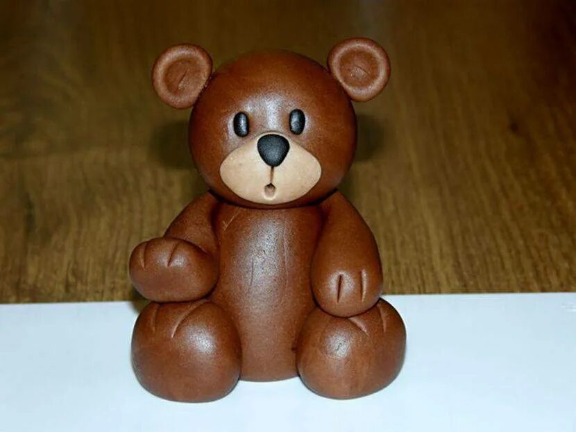 Медведь из пластилина для детей. Лепка мишка косолапый во второй младшей группе. Лепим мишку. Лепка мишутка. Медведь из пластилина.