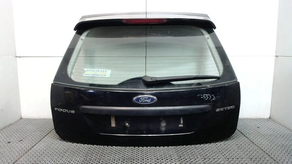 Ford 1714868u крышка багажника. Крышка багажника форд фокус 1 седан. Крышка багажника форд фокус 1 универсал. Крышка багажника форд фокус 3. Крышка багажника форд фокус 1.