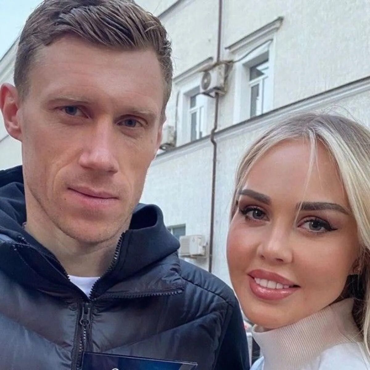 Погребняк выходит замуж. Погребняк футболист жена.