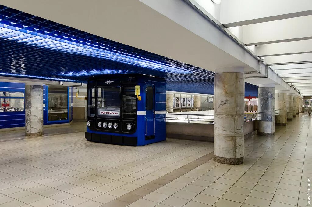 поездка в минском метро. метро в белоруссии. метро минска 2022. поездка в минском метро. поездка в минском метро.