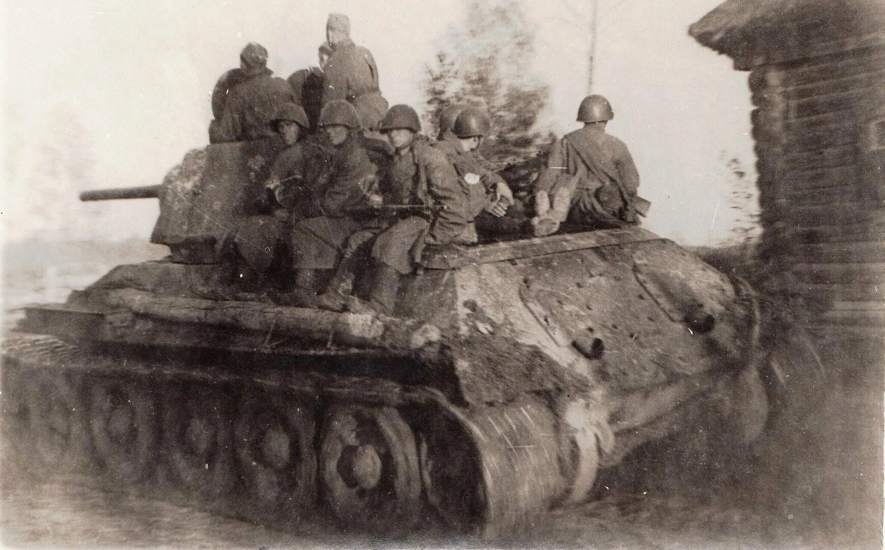 3 июня 1942 г. Т-34 1-Й Гвардейской танковой бригады 1942. 34 Гвардейская танковая бригада (34 гв. ТБР). Т-34 1 гв.т.бр. 6 ТБР 1942.