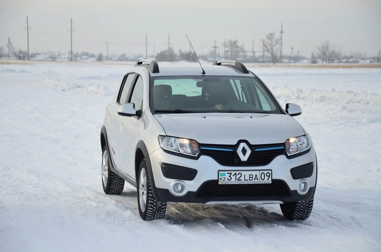 Рено сандерл степ вей 2. С. Рено логан степвей 2016. Renault sandero степвей 2. Рено сандеро теп выейн.