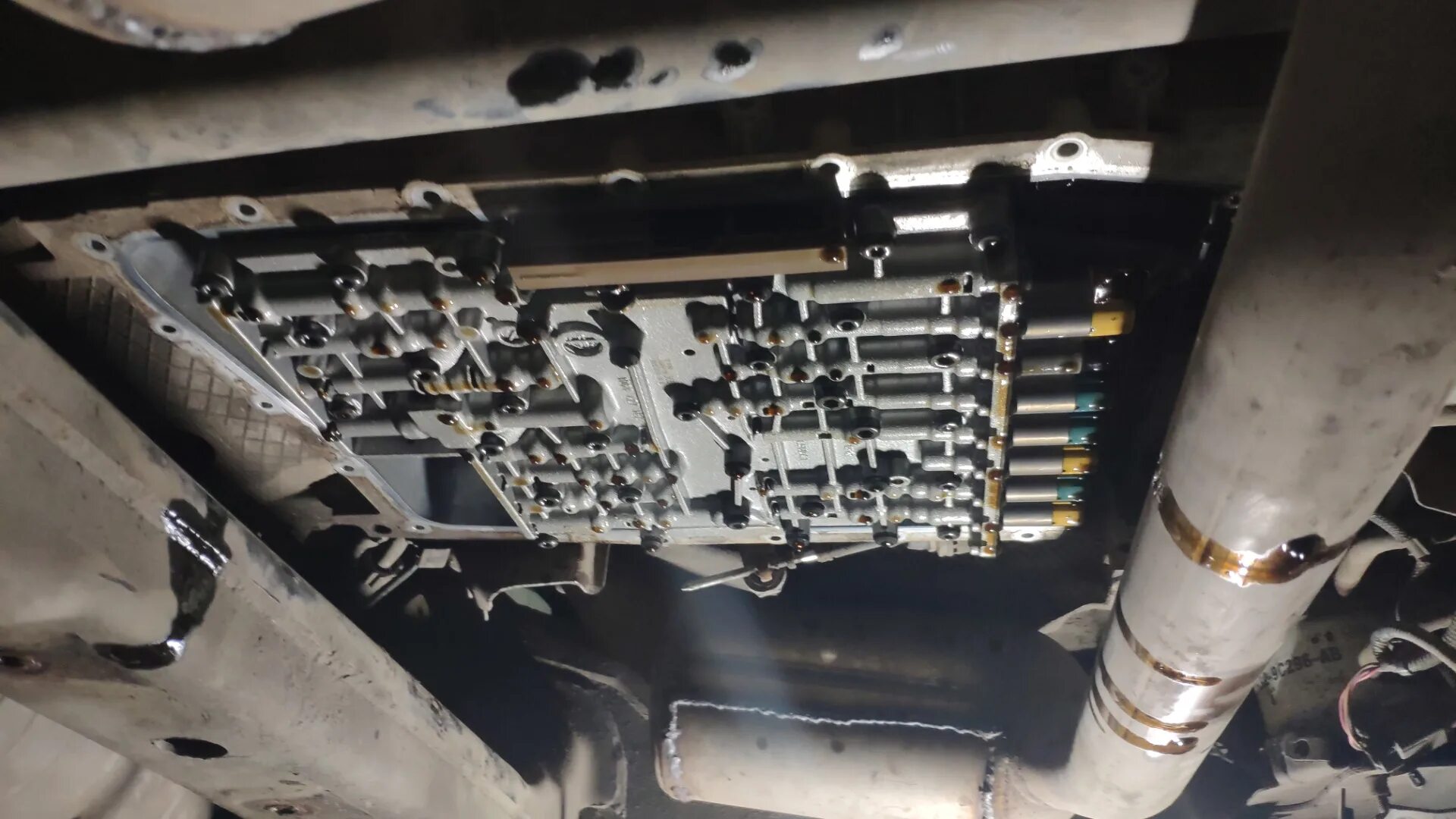 6 дизель. Масло в акпп дискавери 4. 2 sd4 4x4. Замена масла акпп range. Замена масла акпп range.