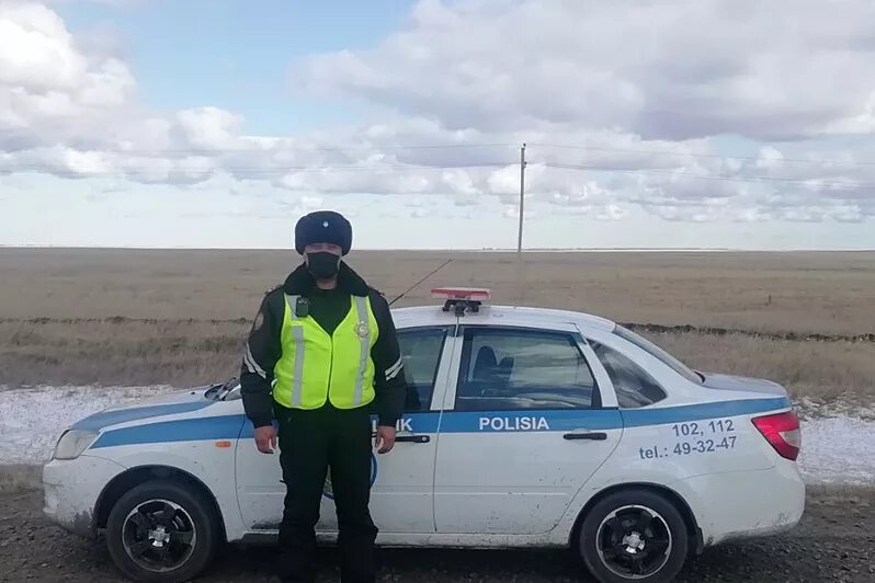 Еду в казахстан на машине. Полицейские авто Казахстана. Автомобили полиции Казахстана. Патрульные машины Казахстан. Гаишники в Казахстане.