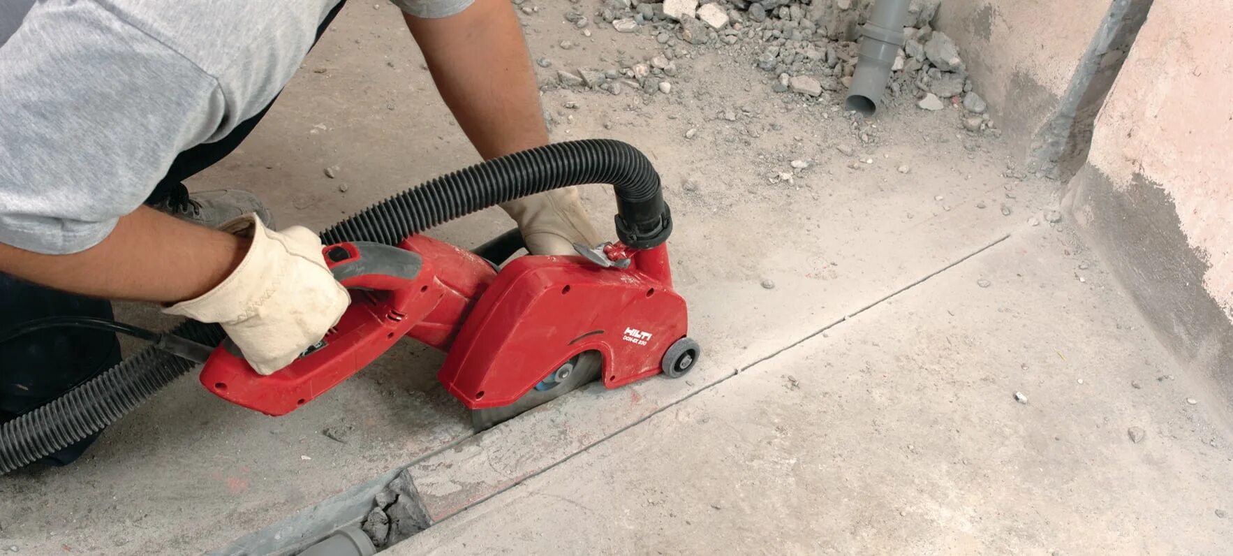 Как работает штроборез по бетону. Hilti штробление. алмазная резка дисковая пила hilti. алмазная резка бетона хилти. штроборез хилти.