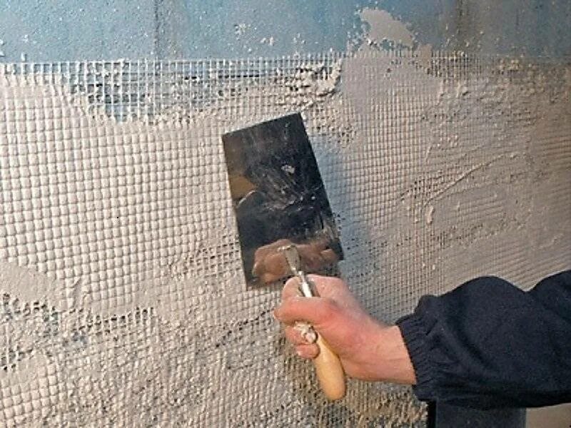 Как использовать штукатурку. Грунтовка под штукатурку с7. сетка армирующая для оштукатуривания печи. сетка штукатурная на стене. сетка для цементной штукатурки.