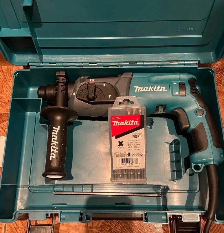 Makita hr2470, 780 Вт. Перфоратор Makita hr2470. Перфоратор Makita hr2470 780вт. Перфоратор Макита 780 Вт. Купить макита 2470 в москве