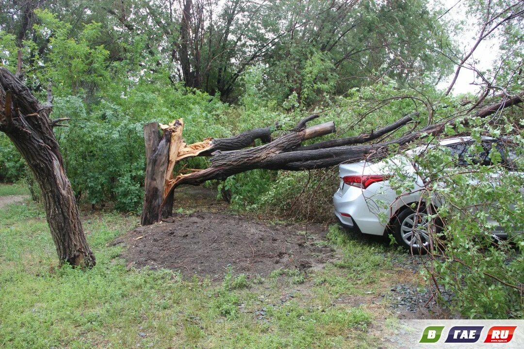 Погода в карагаче на 10. Карагач машина. Карагач населенный пункт.