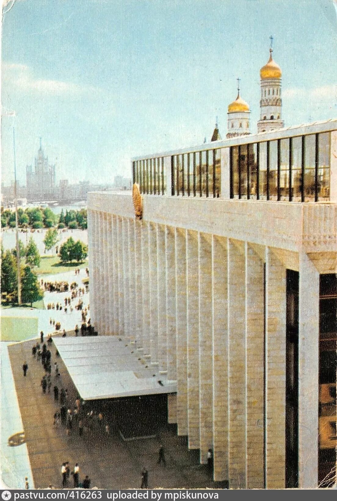 В каком году был построен государственный кремлевский. Государственный Кремлёвский дворец (1959—1961). Посохин Кремлевский дворец съездов. Кремлёвский дворец съездов 1965. Государственный Кремлёвский дворец 1961 г.