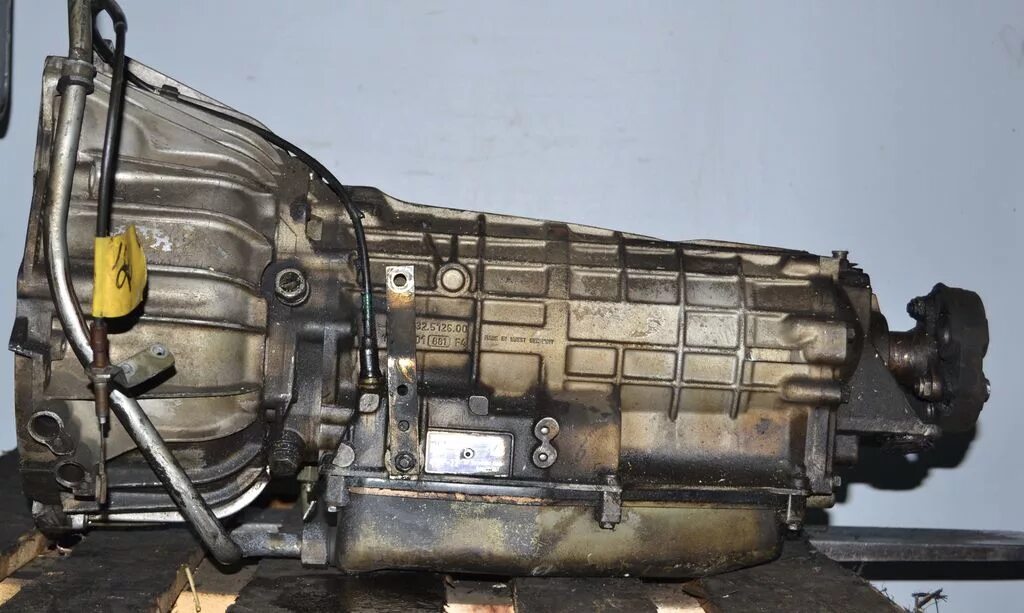 Коробка бмв е34. АКПП 4hp22 BMW. АКПП БМВ е32. АКПП на БМВ Е 32 4hp22. ZF 4hp22 BMW e34.