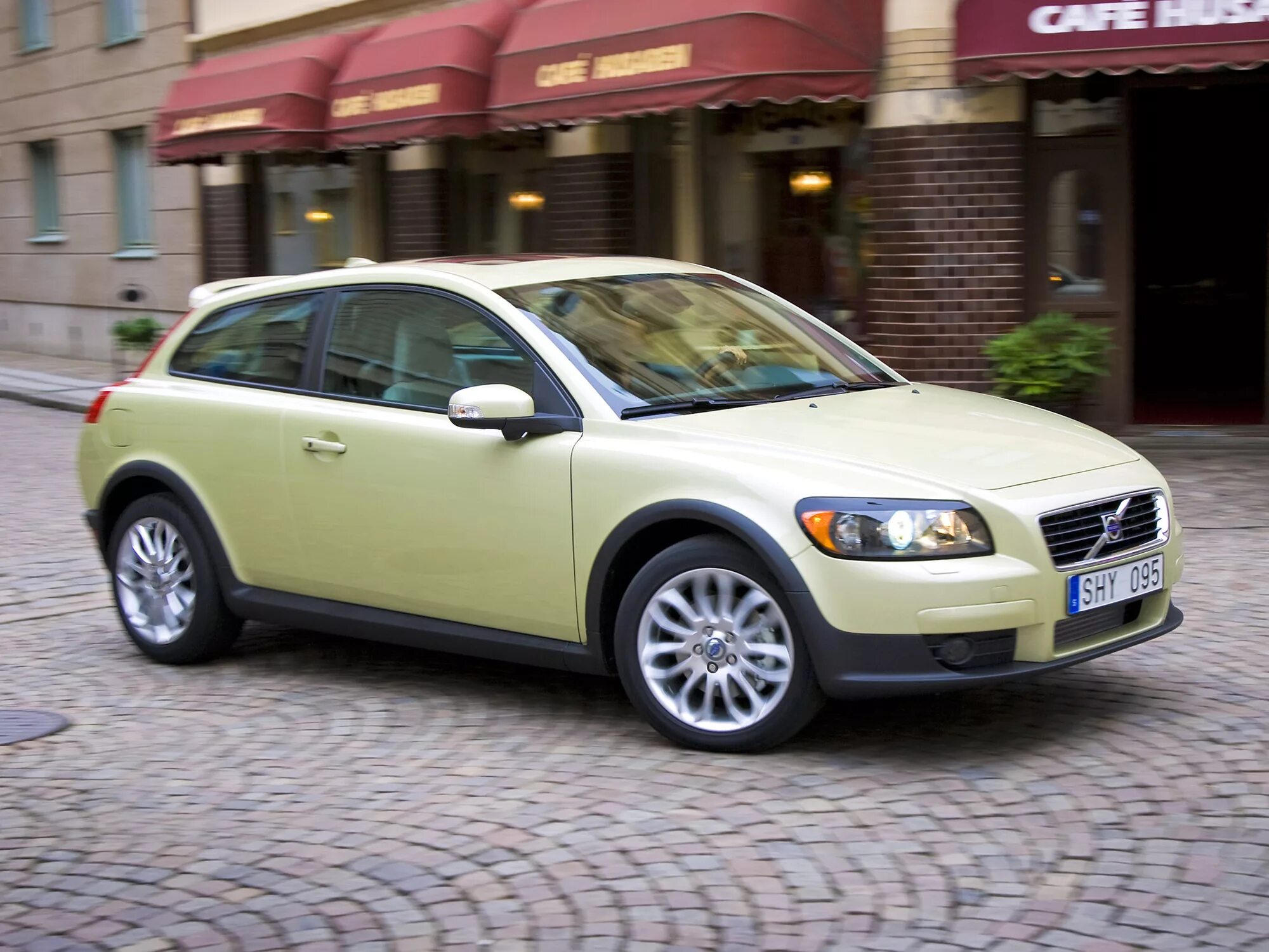 Volvo xc30. C 30 users. Volvo c30, i, 2007. 4. C 30 users.
