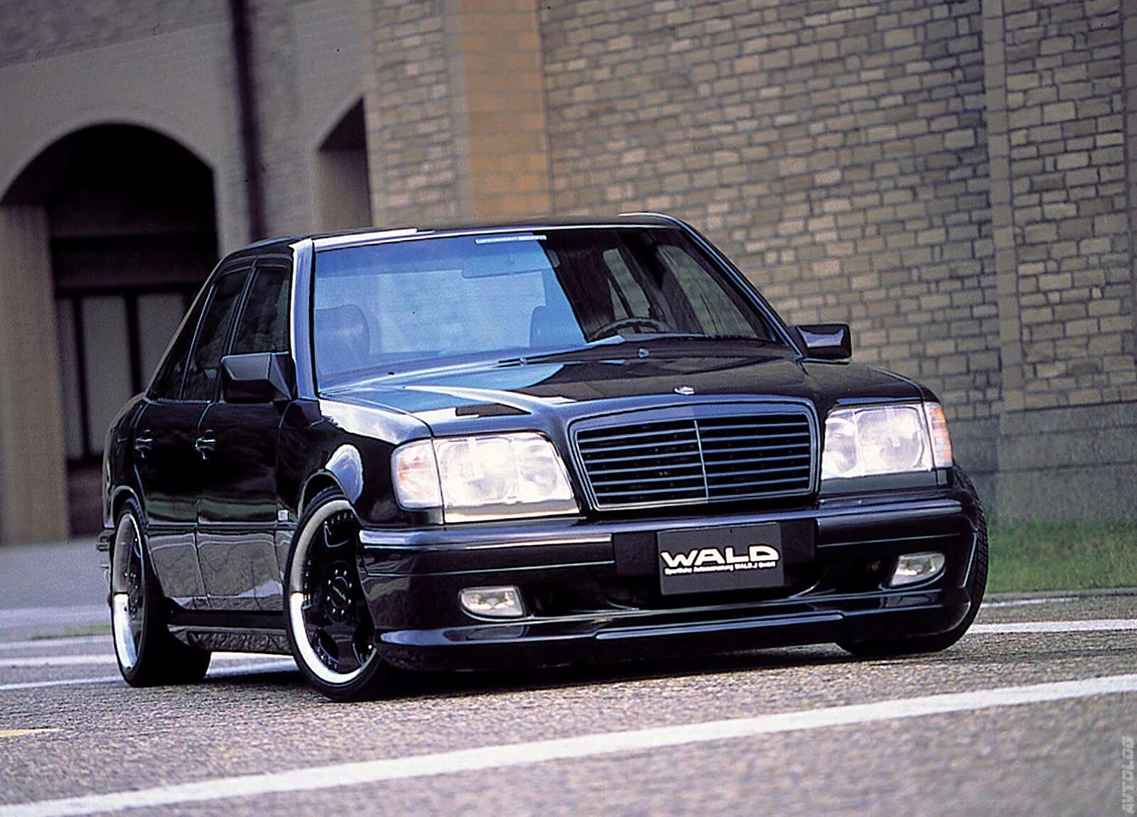 Mercedes-Benz w124. Мерседес Бенц w124. Mercedes Benz 124. Мерседес Бенц 124 кузов. Купить мерседес бенц 124